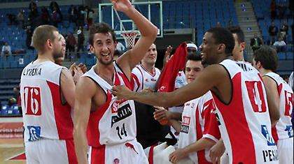 Στα ίσα η Σκαβολίνι