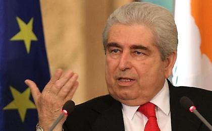 Ευθύνες στις τράπεζες καταλογίζει ο Χριστόφιας