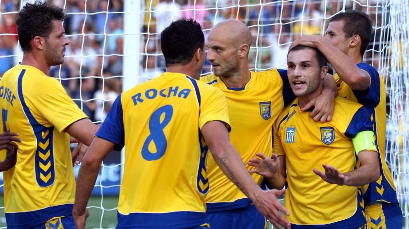 Τα «διαζύγια» συνεχίζονται…