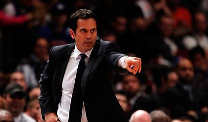 Γκρίνιαξες; Πλήρωνε!