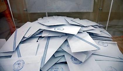 «Γαλάζιο» προβάδισμα στο ντέρμπι της κάλπης