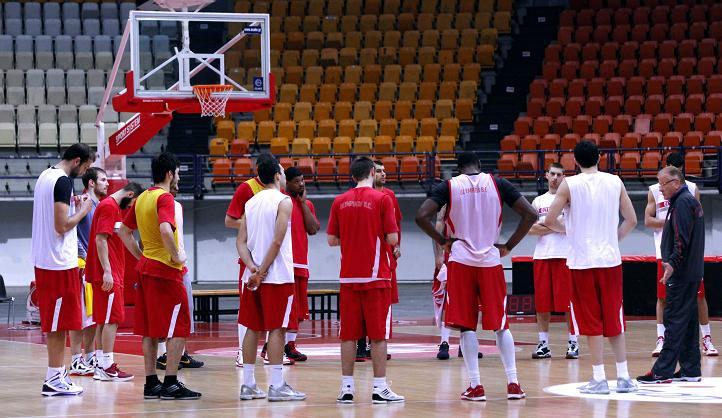 «Νίκη και κούπα στο ΟΑΚΑ»