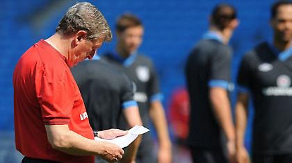 Χαμηλά ο πήχης και όπου βγει