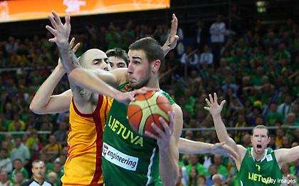 Κοντά σε Ράπτορς ο Βαλαντσιούνας