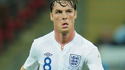 Ρόι Χότζον… δαγκωτό «ψηφίζει» ο Πάρκερ!