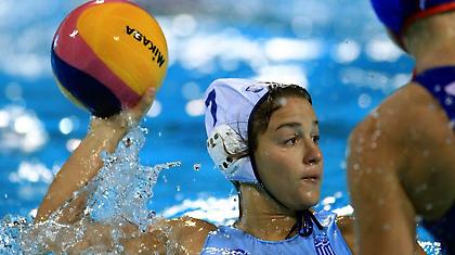 Τρίτη με τη βοήθεια της… διαιτησίας