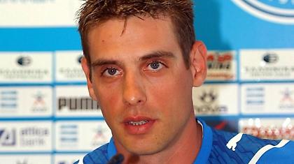 Κοντά στον... πάγκο του Ηρακλή ο Κράβαρικ!