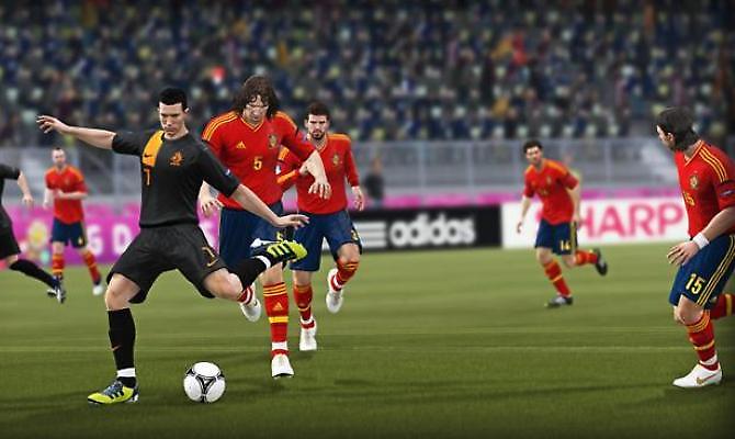 Παίξτε το UEFA Euro 2012 στο PES 2012