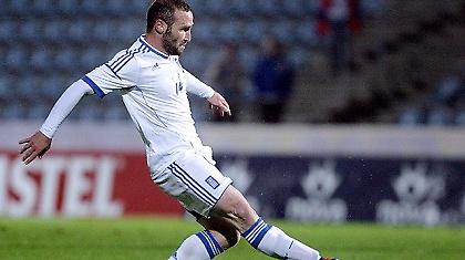 Μιλάει... στην μπάλα ο «Σάλπι» (videos)