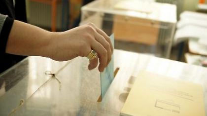 Ισοδυναμία ΝΔ – ΣΥΡΙΖΑ δείχνει το τελευταίο γκάλοπ