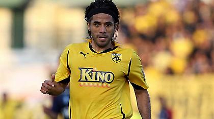 «Βλέπει» Βάργκας η Ομόνοια