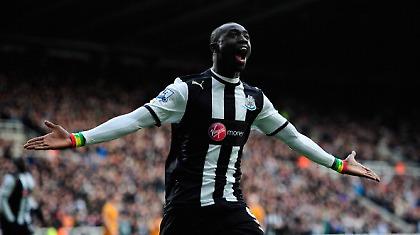 Δεν έχει μάτια για... άλλη ο Σισέ