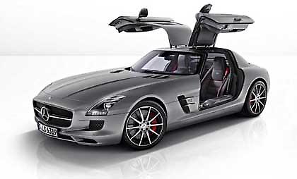 Mercedes SLS AMG GT με 583 ίππους!