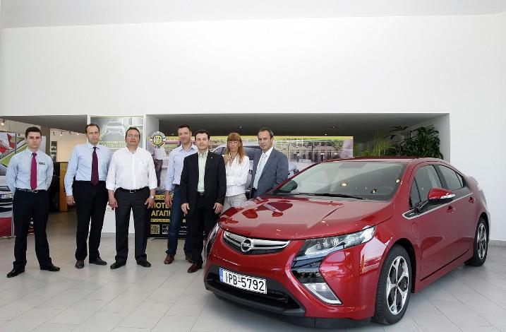 Παραδόθηκε το πρώτο Opel Ampera στην Ελλάδα