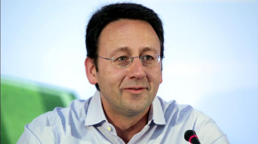 «Η χώρα υπάρχει και λειτουργεί κανονικά»