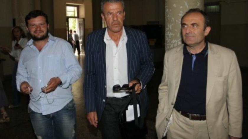 Τα… λένε μία μέρα αργότερα