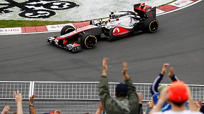 Με το δεξί ο Χάμιλτον!