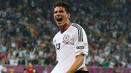 Ο επιμένων... γερμα-νικά!