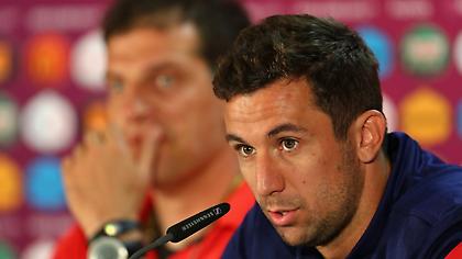 «Στάζει μέλι» για Μπίλιτς ο Σρνα