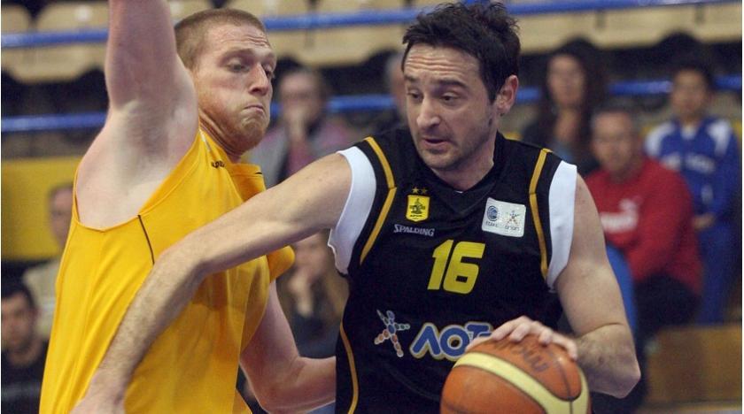 Κοιτάει Τσαλδάρη ο Πανιώνιος