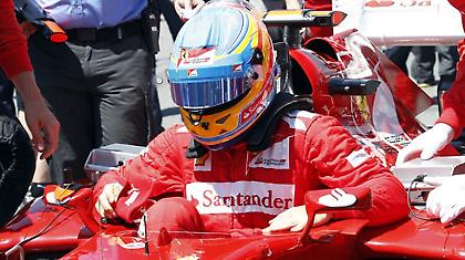 Βλέπει «μάχη» Αλόνσο-Χάμιλτον ο Ντομενικάλι