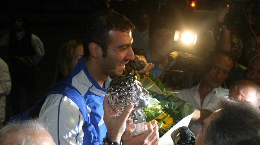 Ο Νικολαϊδης σημαιοφόρος στο Λονδίνο