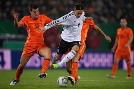 Ολλανδία-Γερμανία (preview)