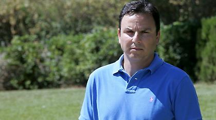 «Στις λεπτομέρειες οι τίτλοι»