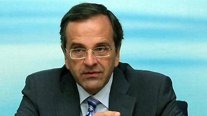 «Δέκα μνημόνια θα φέρει η έξοδος από το ευρώ»