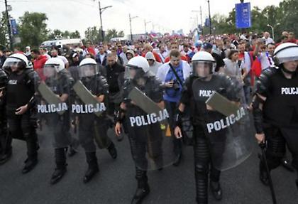 Πρόστιμο και «καμπάνα» με αναστολή στη Ρωσία!