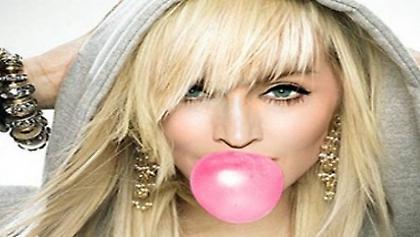 Madonna: Μετά το στήθος, τώρα έδειξε και τα οπίσθιά της