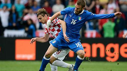 Σε μια κλωστή…