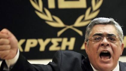 «Ανέστησαν» τη Χρυσή Αυγή τα χαστούκια του Κασιδιάρη στην Κανέλλη!