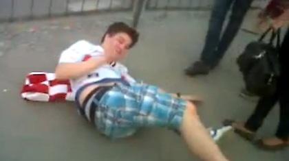 Μην πουλάς μούρη, θα τη… χαλάσεις! (video)