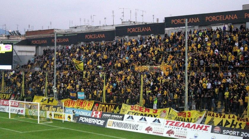 Πάλι ο κόσμος δίνει την λύση