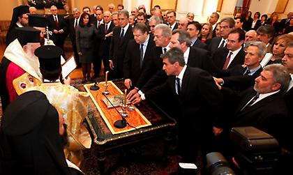 Νέα κυβέρνηση: Ονόματα στο τραπέζι