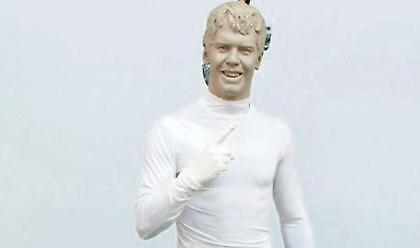 «Κέρωσε» ο Φέτελ