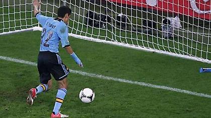 Καρφώθηκαν στις τηλεοράσεις οι Ισπανοί!