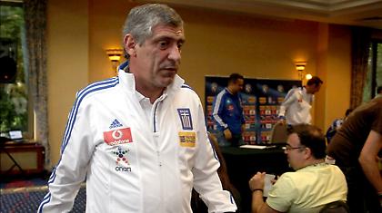 Κρητικά μαχαίρια δώρο στην Εθνική!