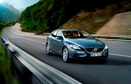 Νέο Volvo V40 από 21.070 € με απόσυρση