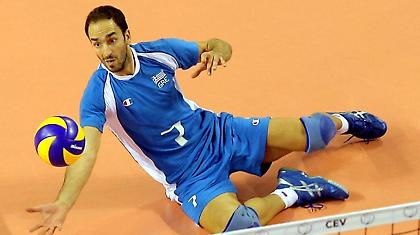 Στον Ολυμπιακό ο Στεφάνου