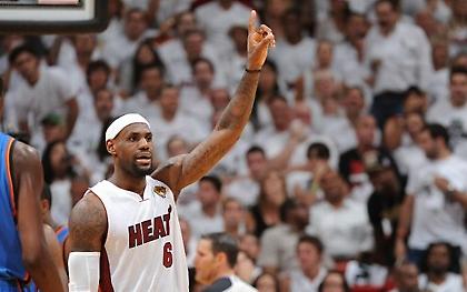 Ο βασιλιάς βρήκε το στέμμα του!