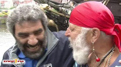 «Πειρατική» συνάντηση (video)