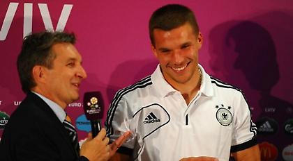 Ποντόλσκι: «Φέρτε μας την Αγγλία»