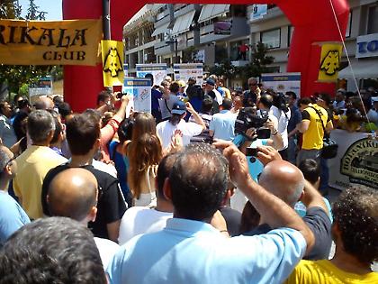 «Χαμογελώντας»… προς Γερμανία