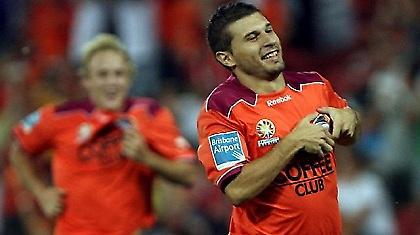 Μπαρμπαρούσης, το άσπρο πιστόλι (φωτό)