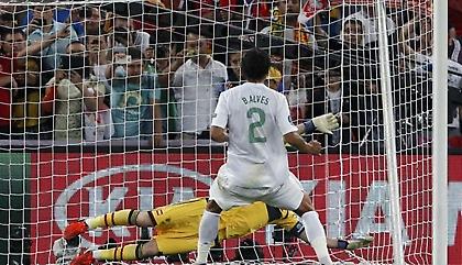 Άλβες: «Αν χρειαστεί, θα ξαναεκτελέσω πέναλτι»