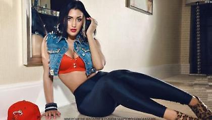 «Καυτή» και σέξι φωτογράφιση για χάρη των πρωταθλητών Χιτ (Pics)