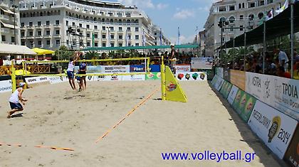 «Θρύλοι» σάλας και άμμου «δίδαξαν» στην Αριστοτέλους