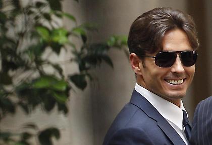 FC: Τα άγια (της Μίλαν) τοις κυσί;